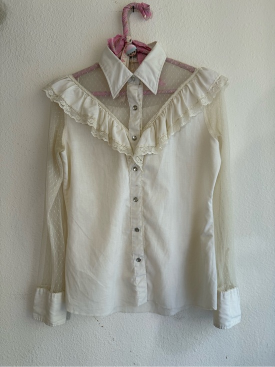 Wrangler Tops - Vintage 70s Wrangler Cream Western Blouse with Ruffled Bodice and Lace Yoke S